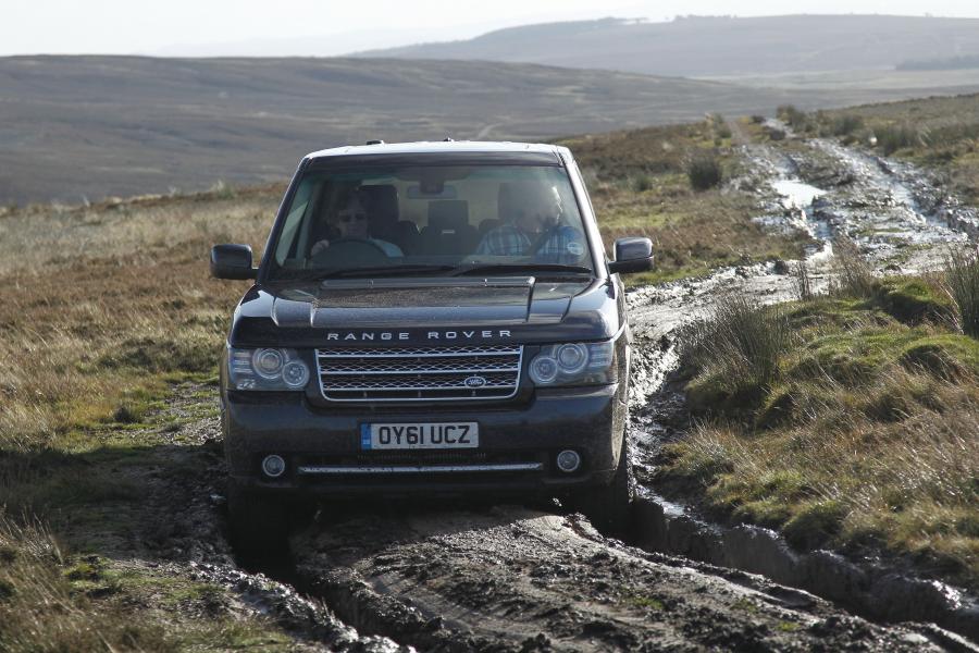  Land Rover Range Rover Autobiography 2012 года  (фото 14 из 21)